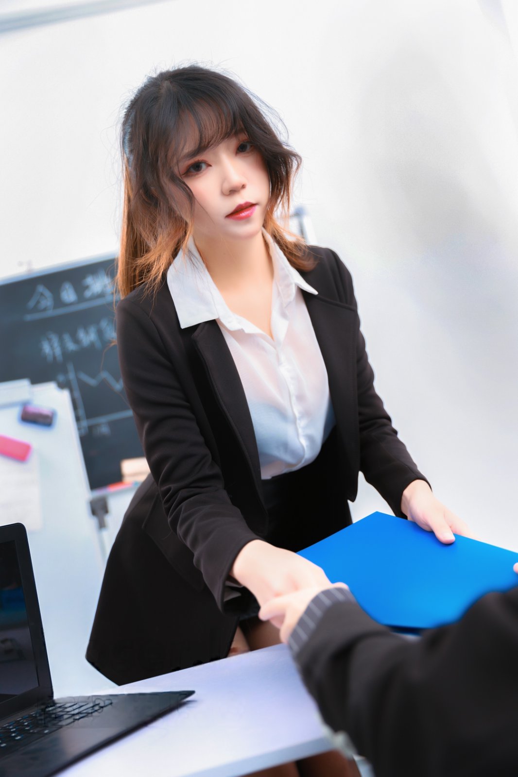 Leah梓未（05套）